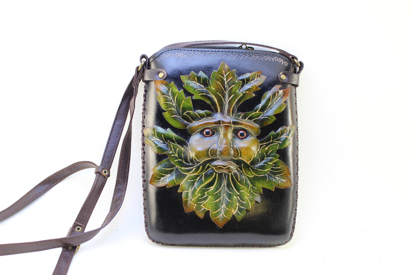 Y23 Handmade leather tree man purse pouch