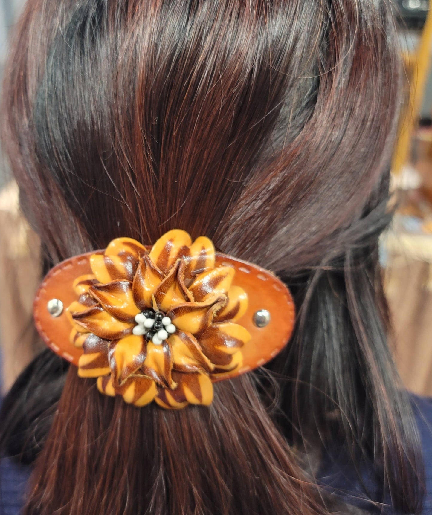 as0003-2 6 pcs woodstick and 6 pcs metal leather barrettes